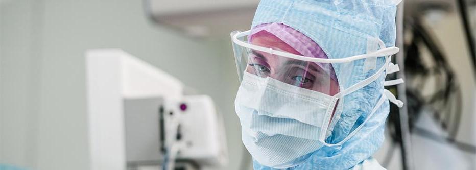 Nurse in a surgical mask